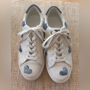 KurtGeiger London Lane Love White w/Blue Denim Hearts Leather Sneakers.Size 40/9